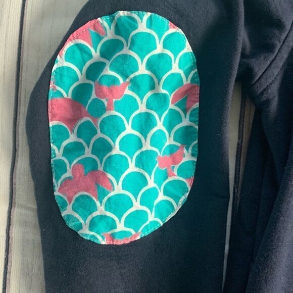 Simply Southern Pullover Mermaid Scale Size Small - Picture 9 of 12